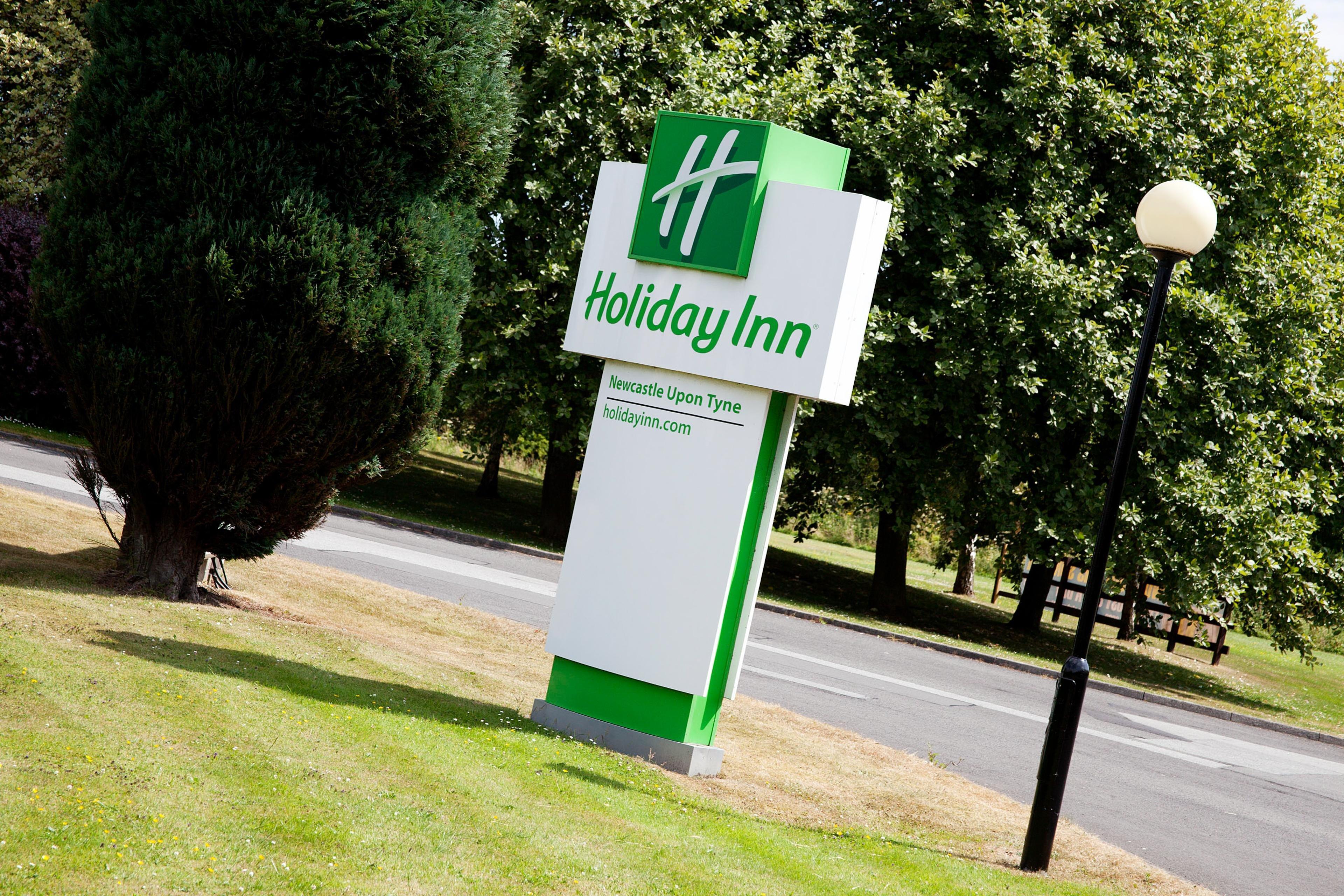 Holiday Inn Newcastle Gosforth Park By Ihg Seaton Burn Bagian luar foto