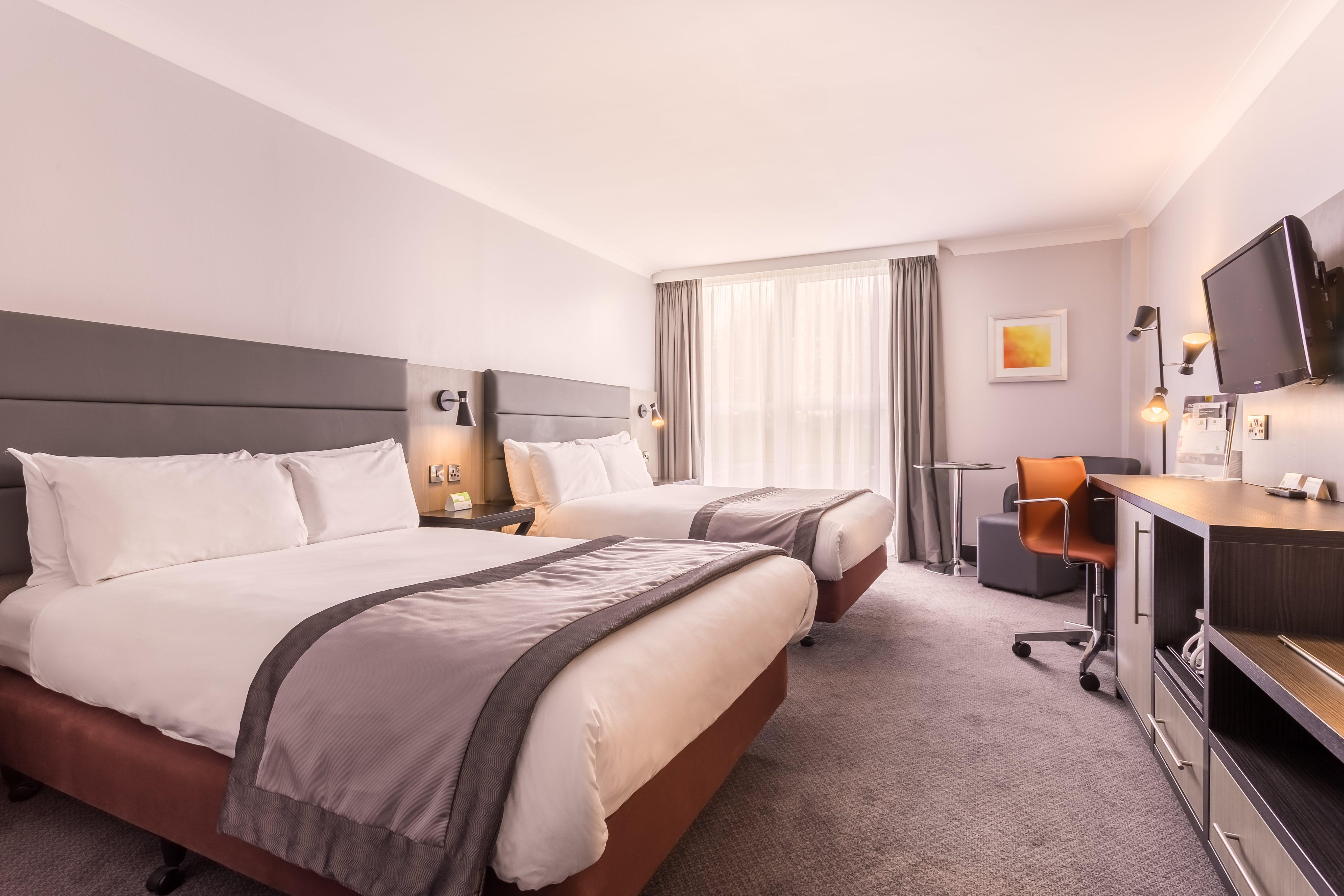 Holiday Inn Newcastle Gosforth Park By Ihg Seaton Burn Bagian luar foto