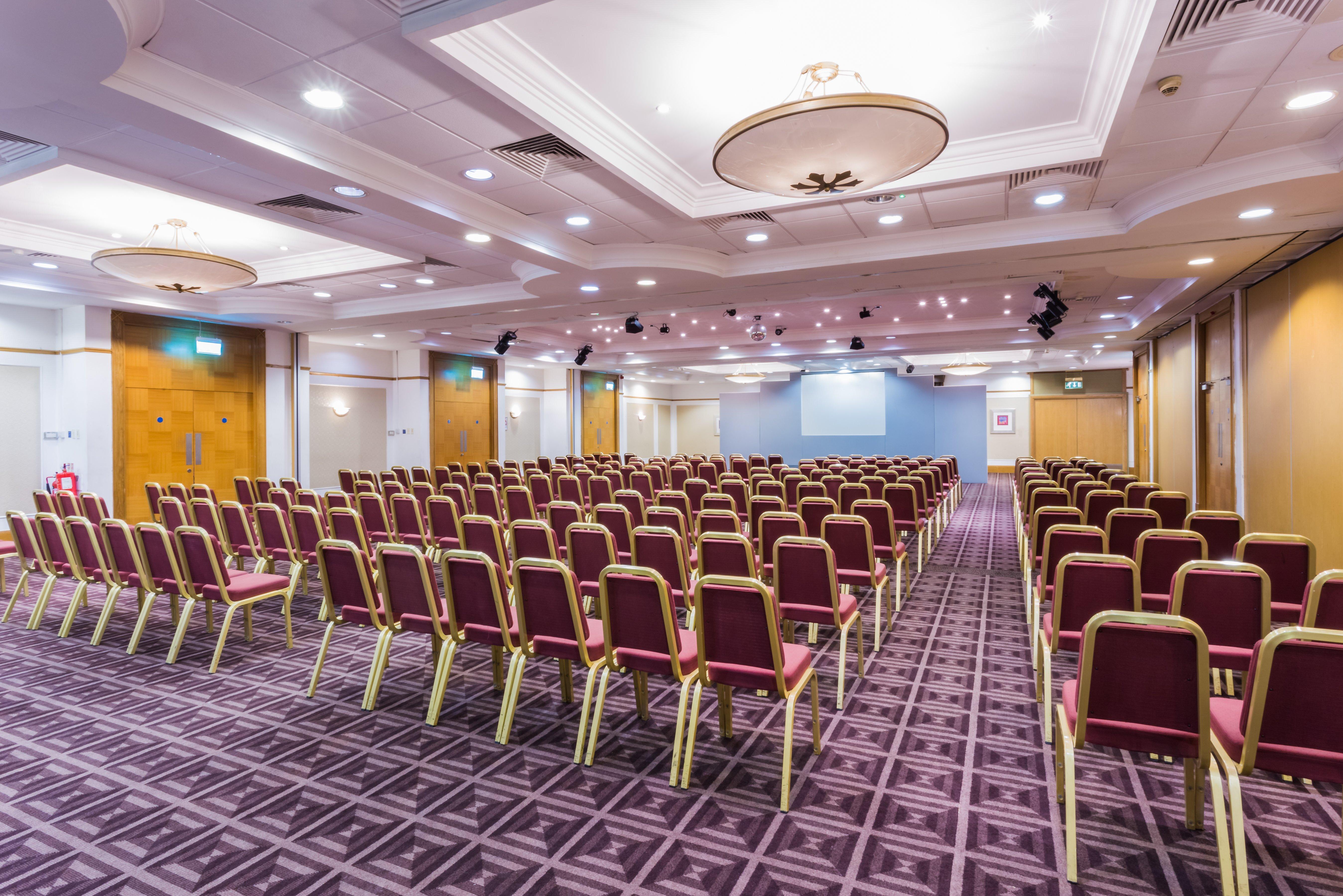 Holiday Inn Newcastle Gosforth Park By Ihg Seaton Burn Bagian luar foto