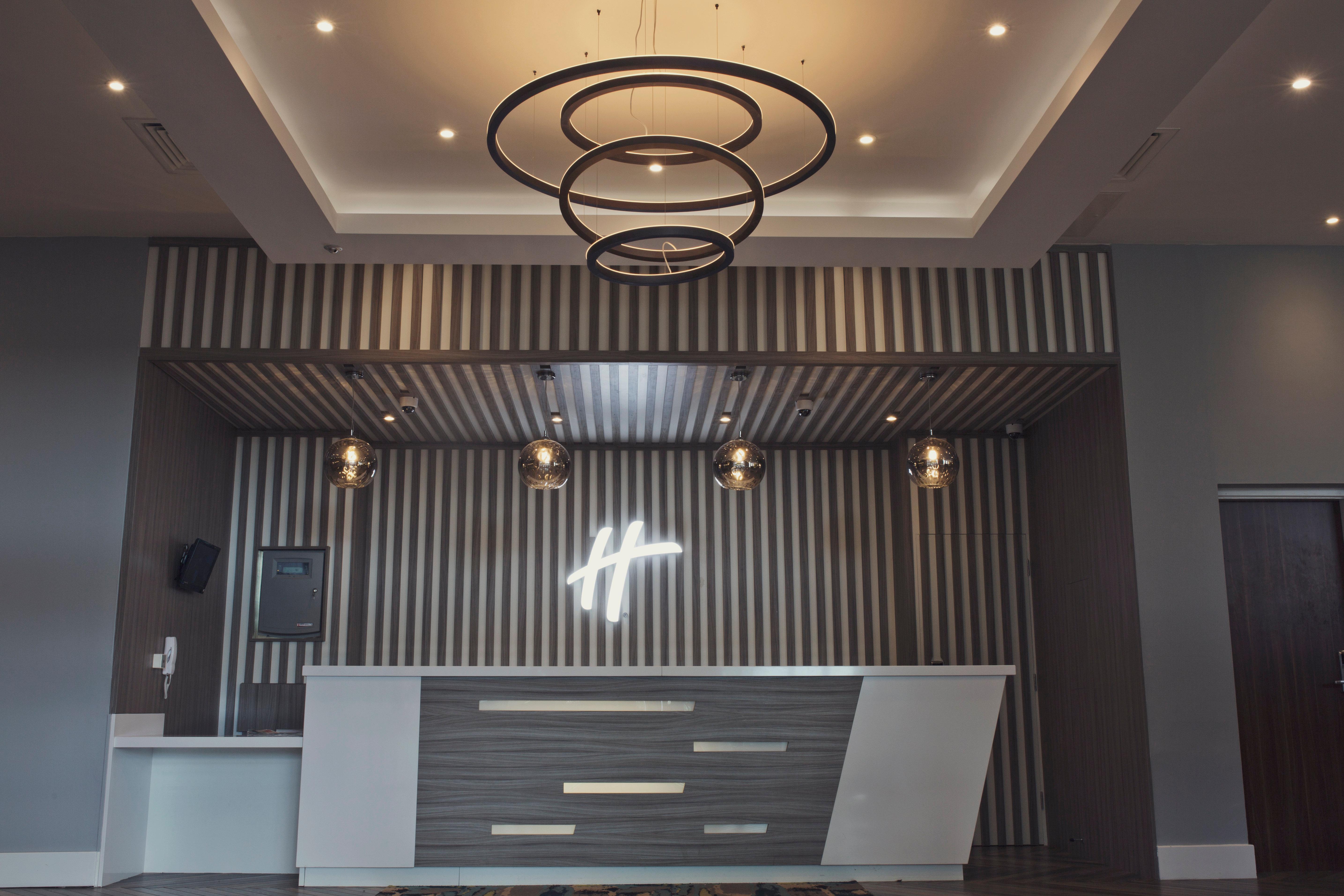 Holiday Inn Newcastle Gosforth Park By Ihg Seaton Burn Bagian luar foto